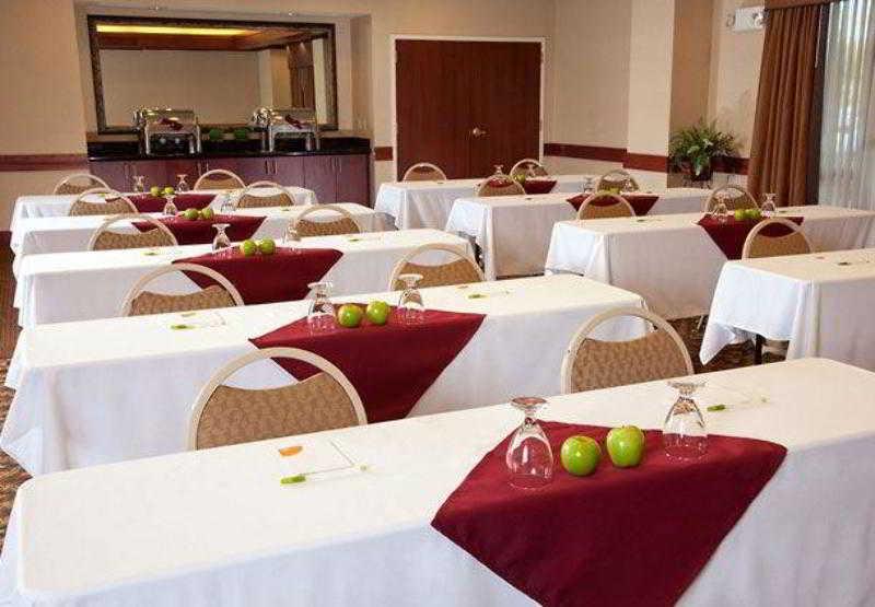 Hotel Courtyard Boston Natick Facilidades foto